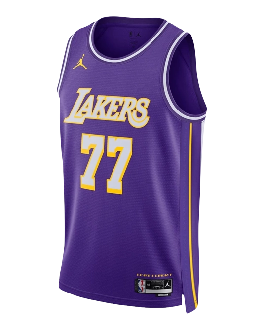 Джерси Луки Дончича Los Angeles Lakers Statement Edition, вид спереди